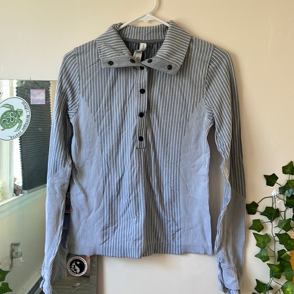 athleta button up small collared athletic shirt - Picture 1 of 3